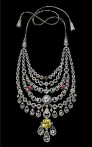 Lusso e Arte. Cartier espone al Victoria and Albert Museum 1 lusso